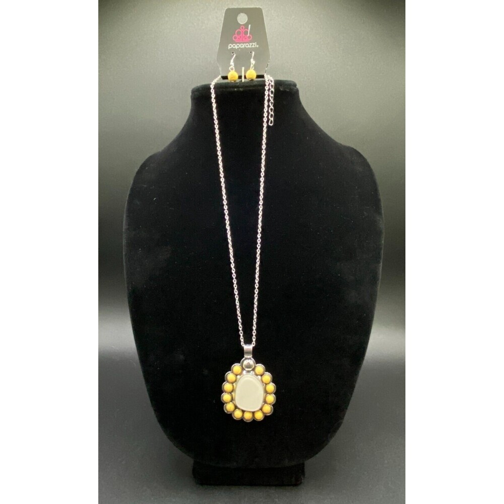 Sahara Sea Yellow Bead Shell Necklace With Yellow Bead Earrings
